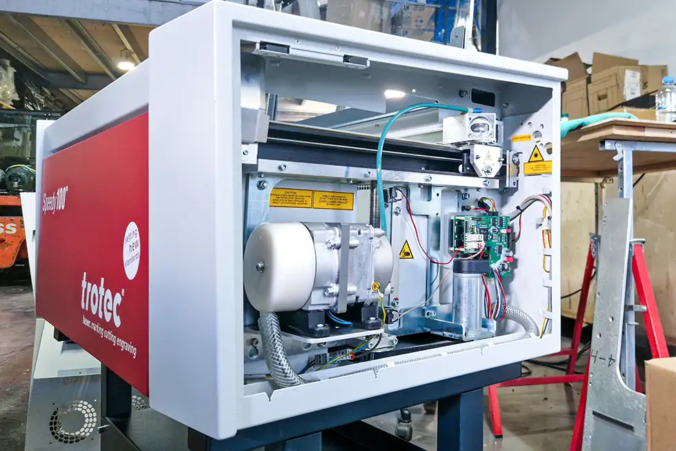 axyslaser-maintenance-machines-laser-2